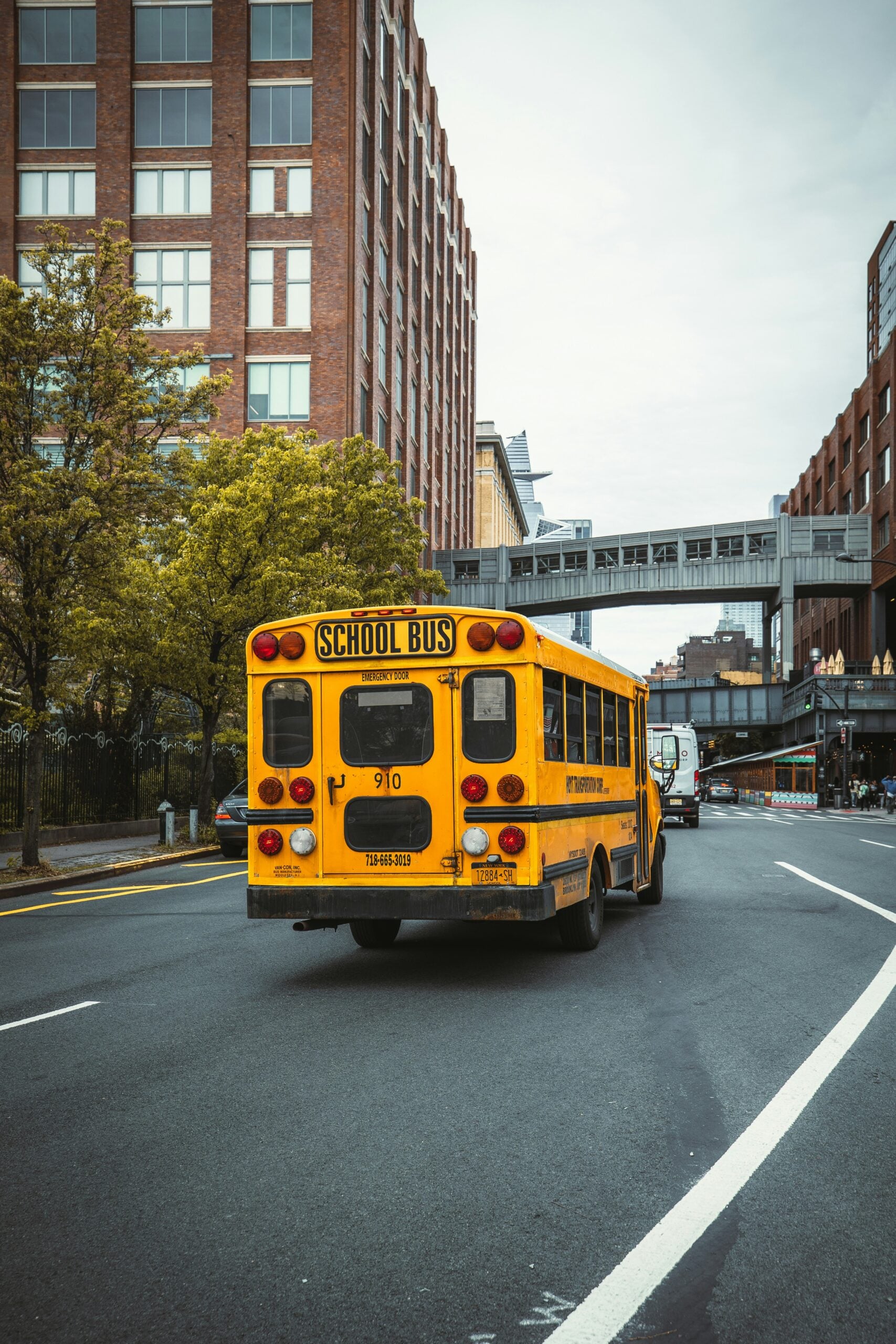 Bus